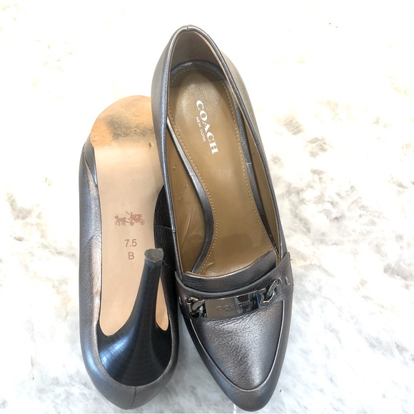 Coach Metallic Gunmetal Leather Platform Pump with Silver Coach Logo Buckle - Picture 4 of 11